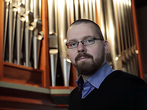 Christof P�lsch vor der Zionsorgel